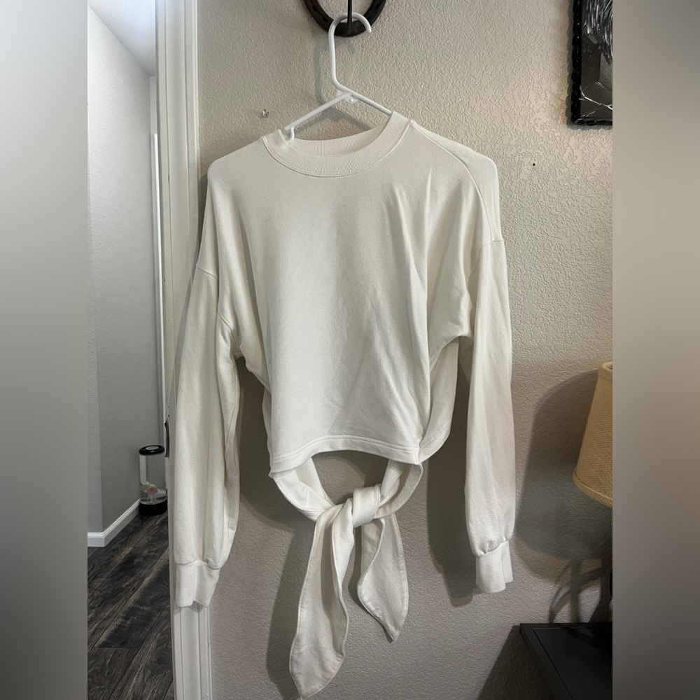 Athleta Girl, Cute, Tied in the back, Open back